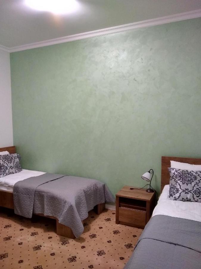 Agropensiunea Ozon Piatra Neamţ Esterno foto